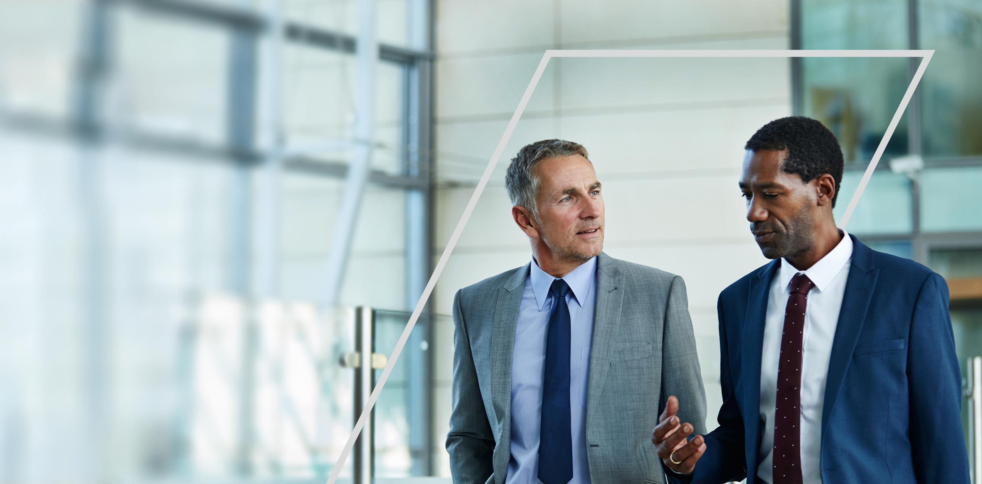 two male colleagues chatting